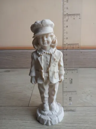 Figura antigua para pintar