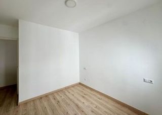 Estudio en venta en Parque Victoria Eugenia en Málaga