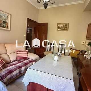 Piso en venta en Cruz Roja en Sevilla