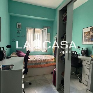 Piso en venta en Cruz Roja en Sevilla