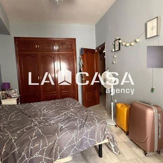 Piso en venta en Cruz Roja en Sevilla