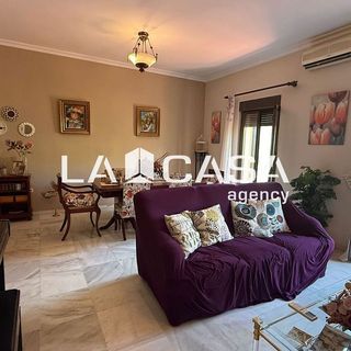 Piso en venta en Cruz Roja en Sevilla