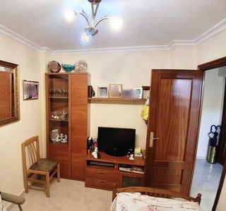 Casa adosada en venta en Parque Alcosa - Jardines del Edén en Sevilla