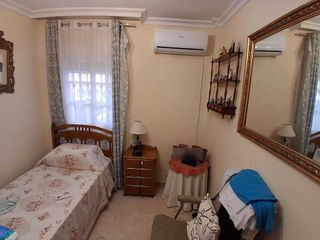 Casa adosada en venta en Parque Alcosa - Jardines del Edén en Sevilla