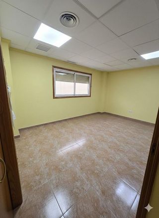 Oficina en alquiler en Sangonera la Seca en Murcia