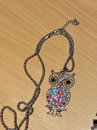 Collares/gargantillas varios