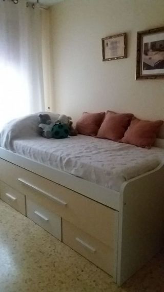 Piso en venta en Hospital en Jaén