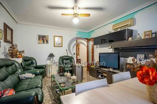 Piso en venta en Zona Piscinas en Burriana