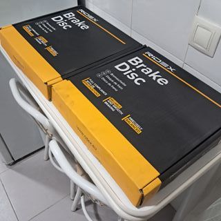 Discos de freno Eje delantero, 312 x 25,1mm nuevos