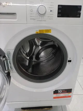 LAVADORA WHIRLPOOL de 9kg