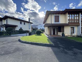 Casa adosada en venta en Llanes en Llanes