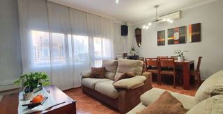 Chalet en venta en Creu de Barberà en Sabadell