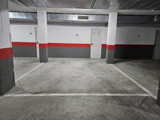 Garaje en venta en Calahonda en Mijas