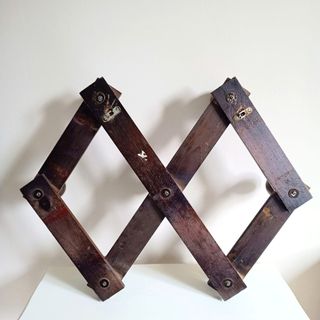 Appendiabiti vintage estensibile in legno