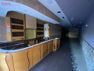 Local comercial en venta en Paseo de los Puentes - Santa Margarita en Coruña (A)