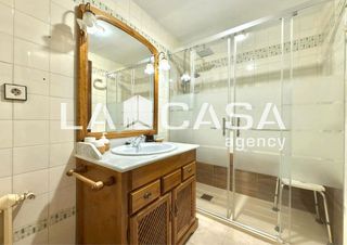 Piso en venta en Los Remedios en Sevilla