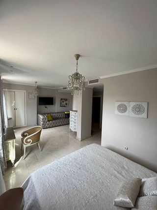 Casa adosada en alquiler en La Luz - El Torcal en Málaga