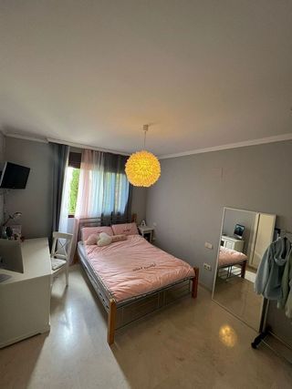 Casa adosada en alquiler en La Luz - El Torcal en Málaga