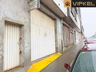 Local comercial en venta en Carballo