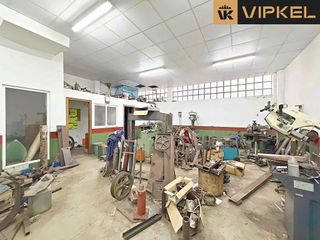 Local comercial en venta en Carballo