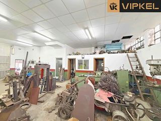 Local comercial en venta en Carballo