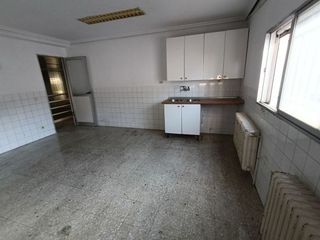 Local comercial en venta en Constitución-El Balconcillo en Guadalajara