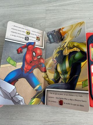 Libro infantil con sonido de Spiderman.