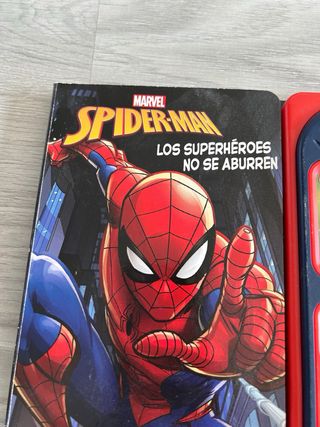 Libro infantil con sonido de Spiderman.