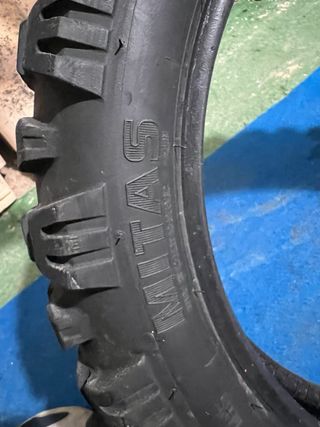 Mitas E09 Rear Enduro Neumático