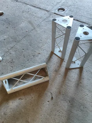 Truss Triangular Musicson BJR