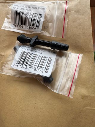 DT Swiss XRC 1200 Tubeless Valve Top Of The Range