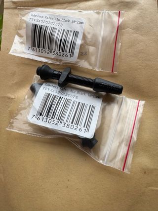 DT Swiss XRC 1200 Tubeless Valve Top Of The Range