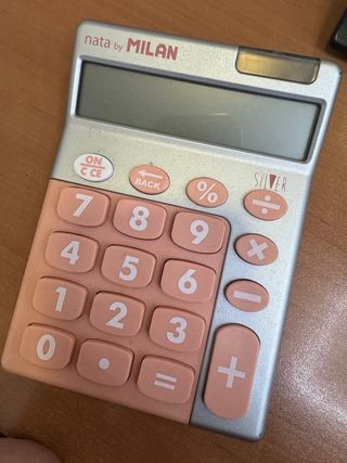 Calculadora Nata by Milan Silver