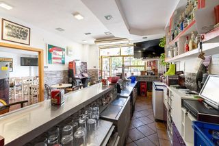 Local comercial en venta en Barrio de Zaidín en Granada