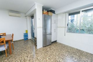 Edificio en venta en Zona Llombai en Burriana