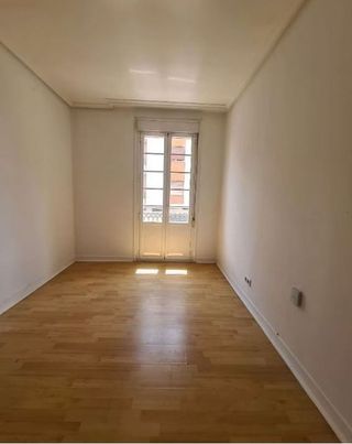 Piso en venta en A Carballeira en Ourense
