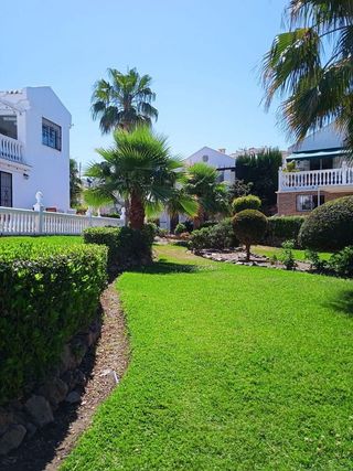 Chalet en alquiler en El Faro de Calaburra - Chaparral en Mijas