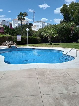 Chalet en alquiler en El Faro de Calaburra - Chaparral en Mijas