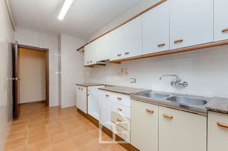 Piso en venta en Sanfeliu en Hospitalet de Llobregat, L´