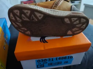 Botas niño marrones talla 26