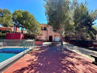 Chalet en venta en San Miguel de Salinas