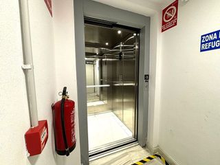 Garaje en venta en Santa Catalina en Sevilla