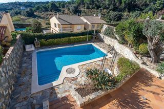 Casa pareada en venta en Urbanitzacions en Mataró