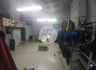 Local comercial en venta en Fontsanta - Fatjó en Cornellà de Llobregat