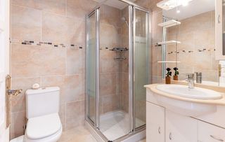 Ático en venta en Benahavís