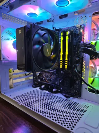 PC GAMER - i5 12600K/Rtx 3070ti "leer descripción"