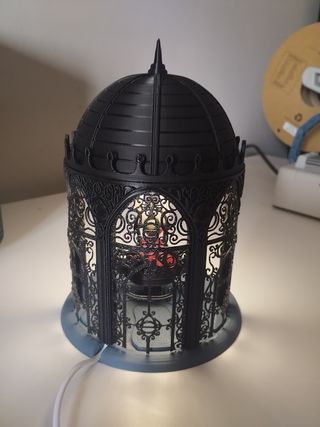 Lámpara Diorama Hornet Hollow Knight Regulable