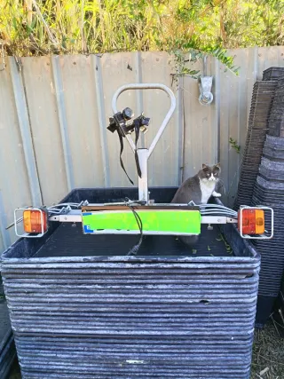 Portabicicletas con matrícula