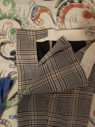 Pantalón de cuadros multicolor ,queda como t.38