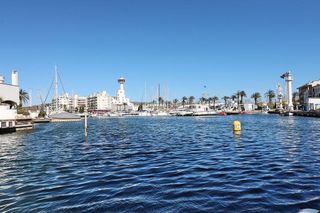 Chalet en venta en Empuriabrava en Castelló d´Empúries